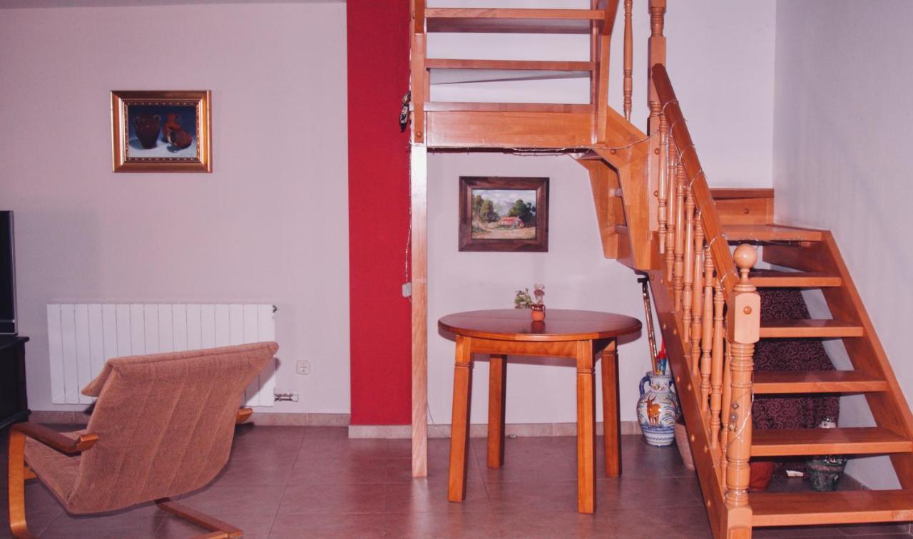 Apartamento Vista Al Ara アインサ エクステリア 写真